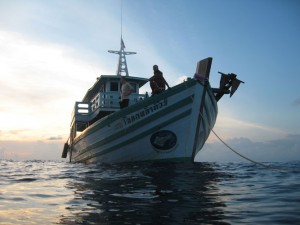 Chaloklum Diving Boat